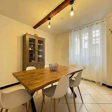 Grande Maison En Colocation Au Coeur De Vakantiehuis